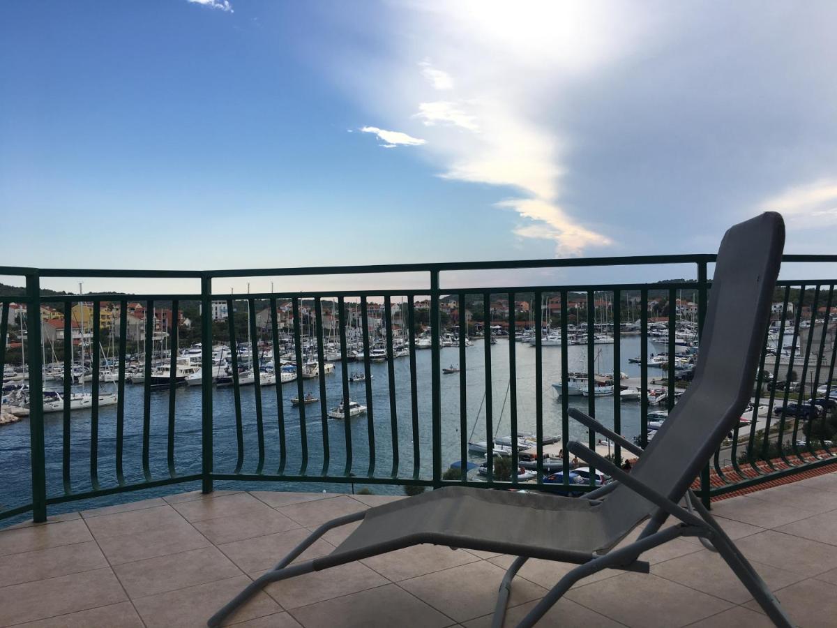 House Klarin Apartment Йезера Екстериор снимка