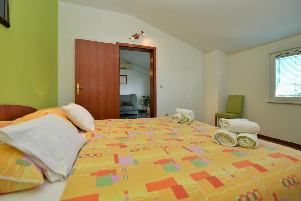 House Klarin Apartment Йезера Екстериор снимка