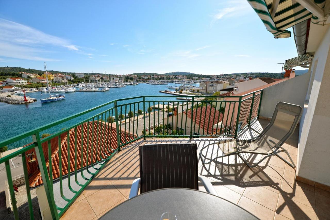 House Klarin Apartment Йезера Екстериор снимка