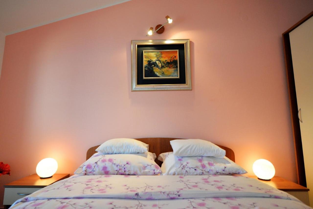 House Klarin Apartment Йезера Екстериор снимка