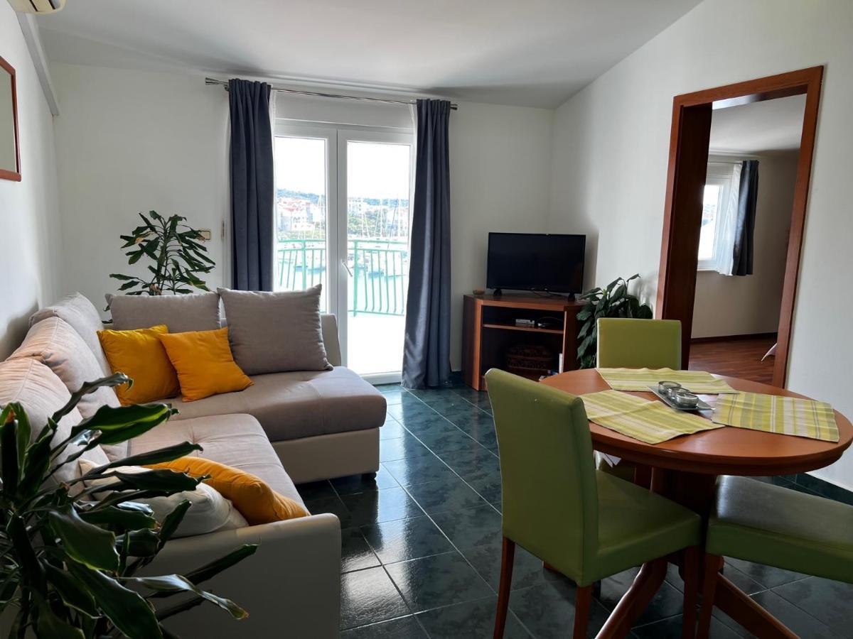 House Klarin Apartment Йезера Екстериор снимка