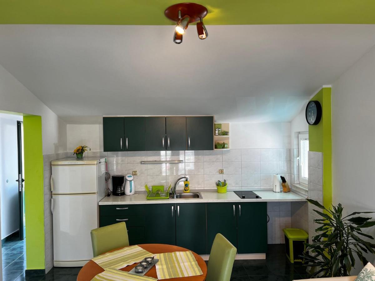 House Klarin Apartment Йезера Екстериор снимка