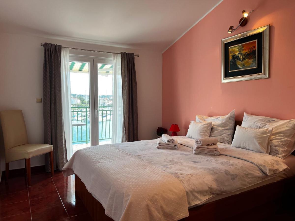 House Klarin Apartment Йезера Екстериор снимка